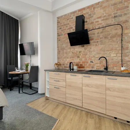 Elegant Very Berry In By Renters Appartamento *