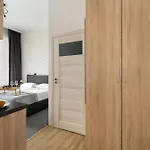 Elegant Very Berry In By Renters * Poznan