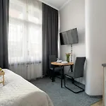 Apartment Elegant Very Berry In By Renters Poznan