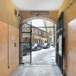 Elegant Very Berry In By Renters *