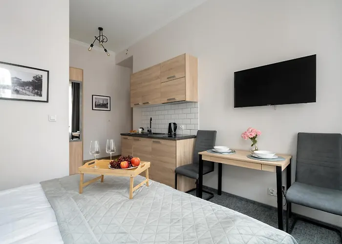 Apartment Elegant Very Berry In By Renters *