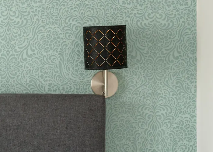 Apartment Elegant Very Berry In By Renters